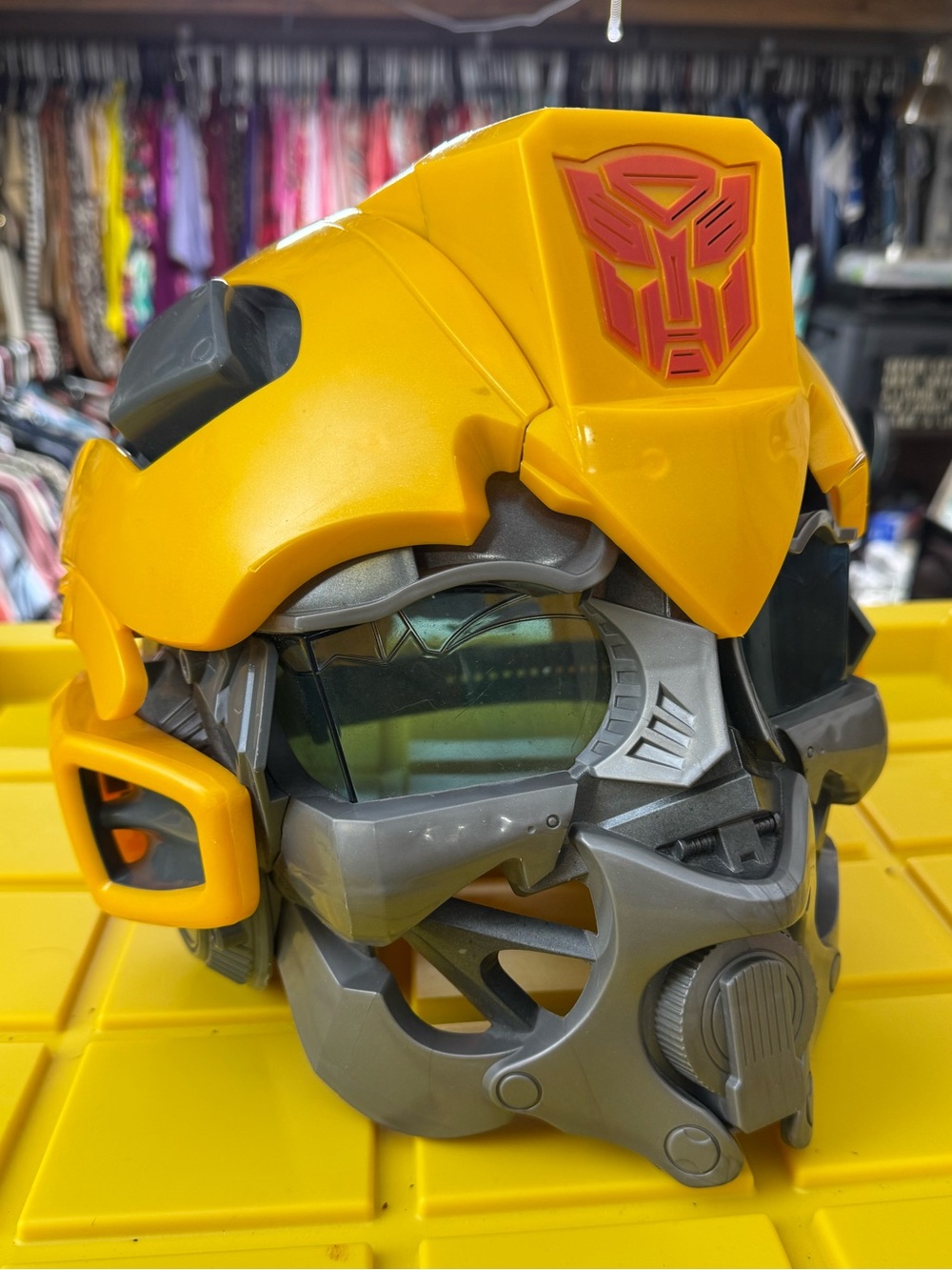 Transformers Bumblebee Voice Changer Helmet Hasbro 2009